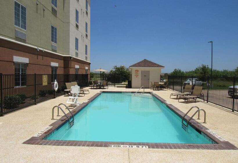 Отель Candlewood Suites Cotulla, An Ihg