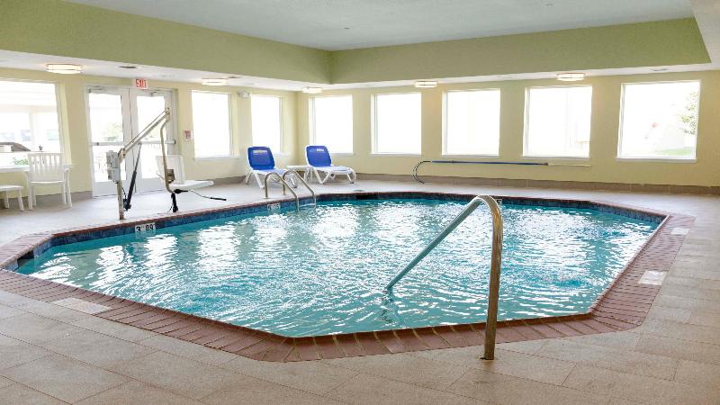 בית מלון כפרי Candlewood Suites Memphis   Southaven By Ihg