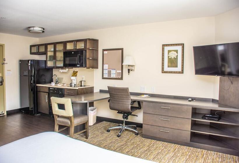 בית מלון כפרי Candlewood Suites Overland Park W 135th St, An Ihg