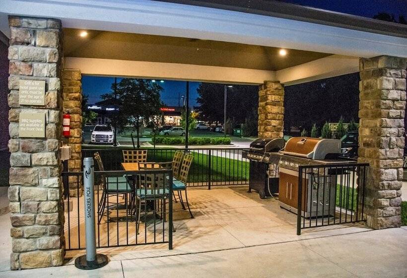בית מלון כפרי Candlewood Suites Overland Park W 135th St, An Ihg