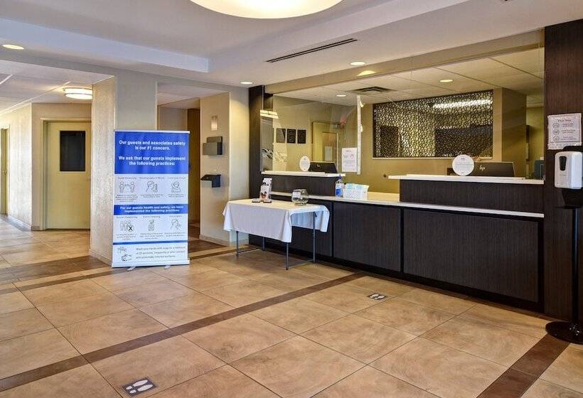 בית מלון כפרי Candlewood Suites St Clairsville Wheeling Area, An Ihg