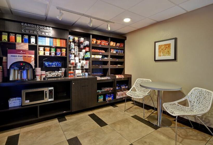 בית מלון כפרי Candlewood Suites St Clairsville Wheeling Area, An Ihg