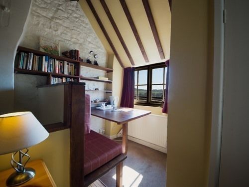 فندق Cardynham House