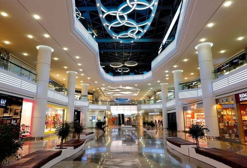 Hotel Crowne Plaza Florya Istanbul, An Ihg