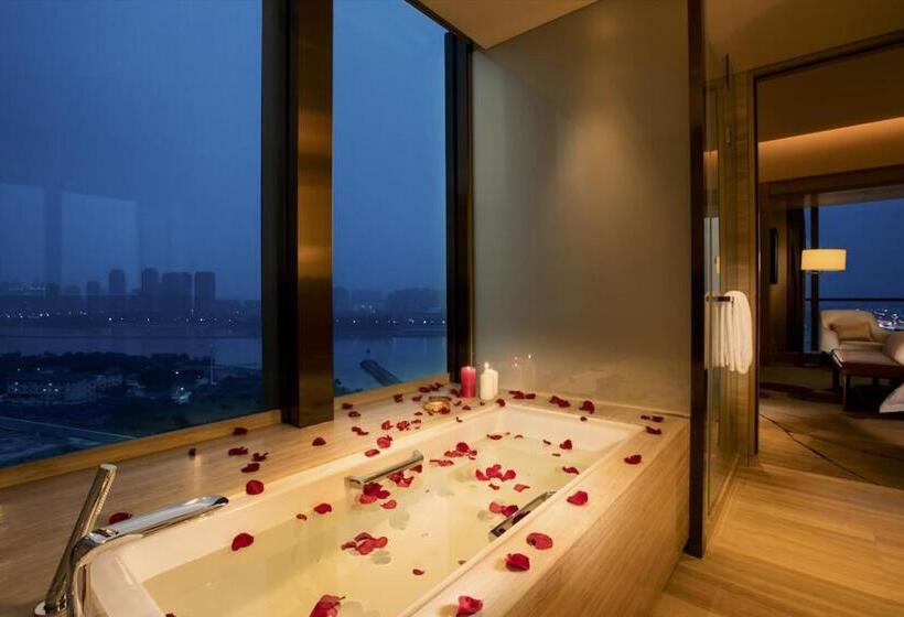 فندق Crowne Plaza Fuzhou Riverside, An Ihg