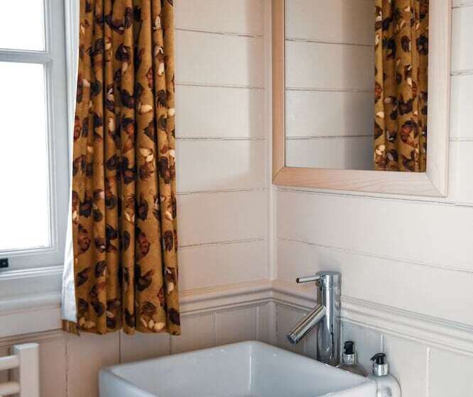 ホテル Dawn Chorus Holidays