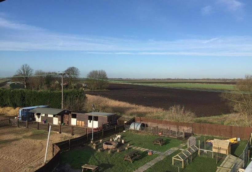 호텔 The Dog In A Doublet