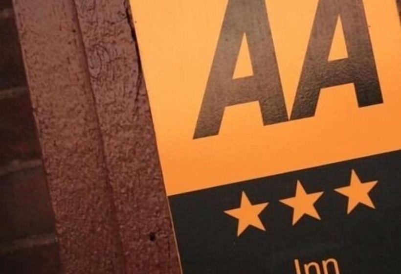 ホテル The Dukeries Lodge, Edwinstowe, Nottinghamshire