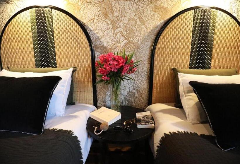 Отель Etche Ona