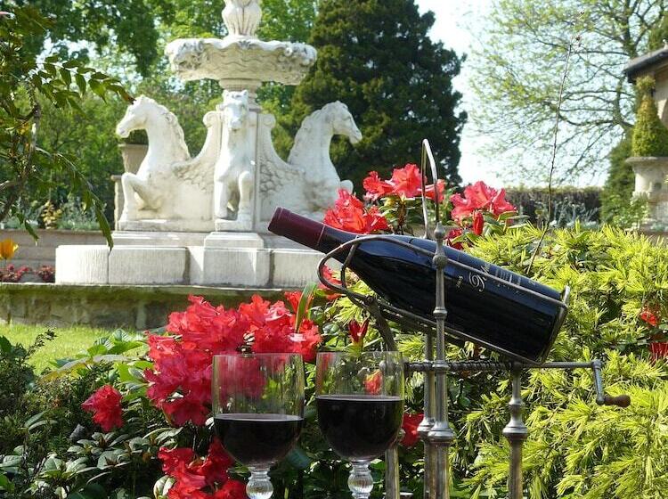 Отель Ferraris Country House