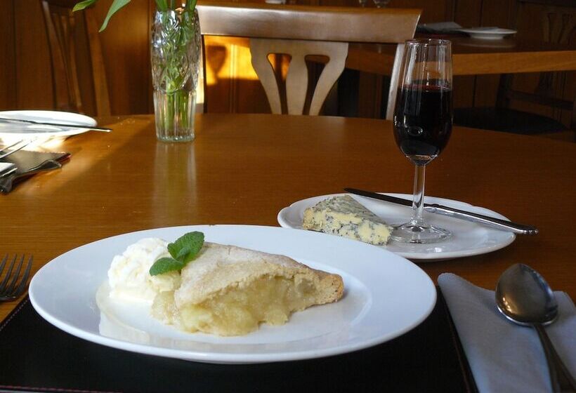 Отель Ferraris Country House