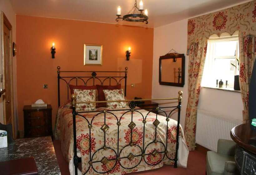 Отель Ferraris Country House