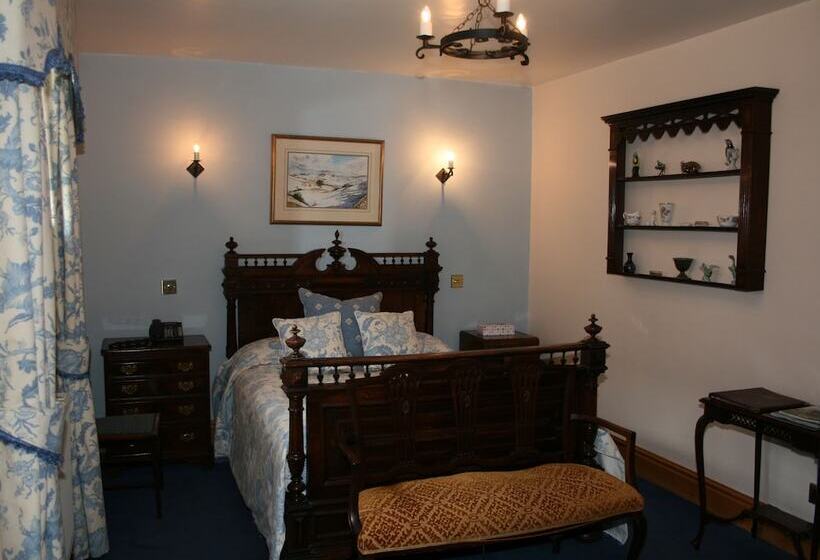 Отель Ferraris Country House