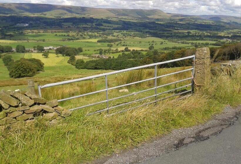 Отель Ferraris Country House