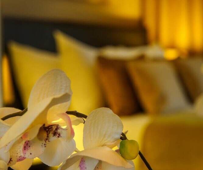 Genting Hotel & Spa At Resorts World Birmingham