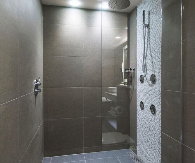 Genting Hotel & Spa At Resorts World Birmingham