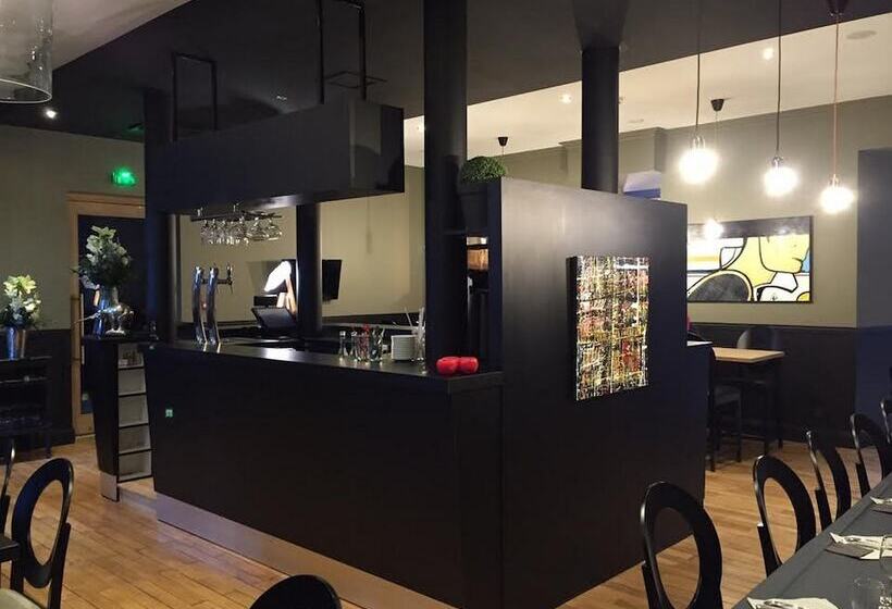 בית מלון כפרי Grand Hôtel Brive