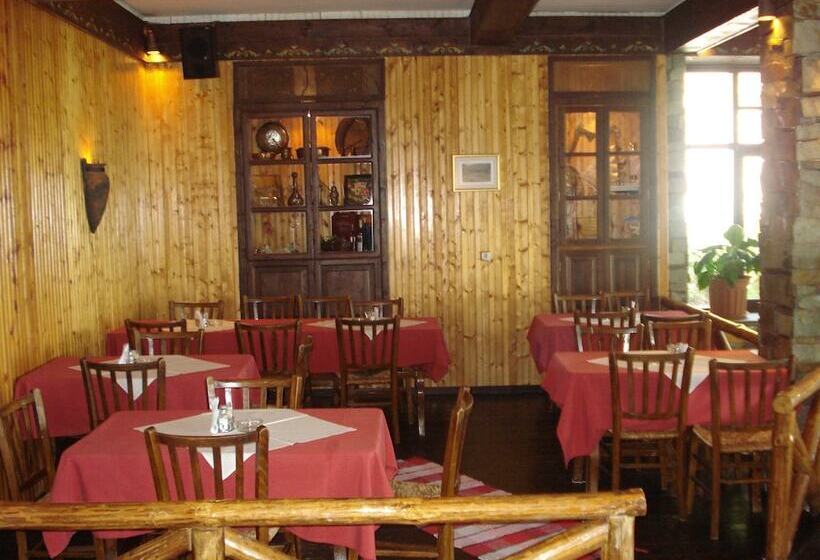 בית מלון כפרי Hani Zisi