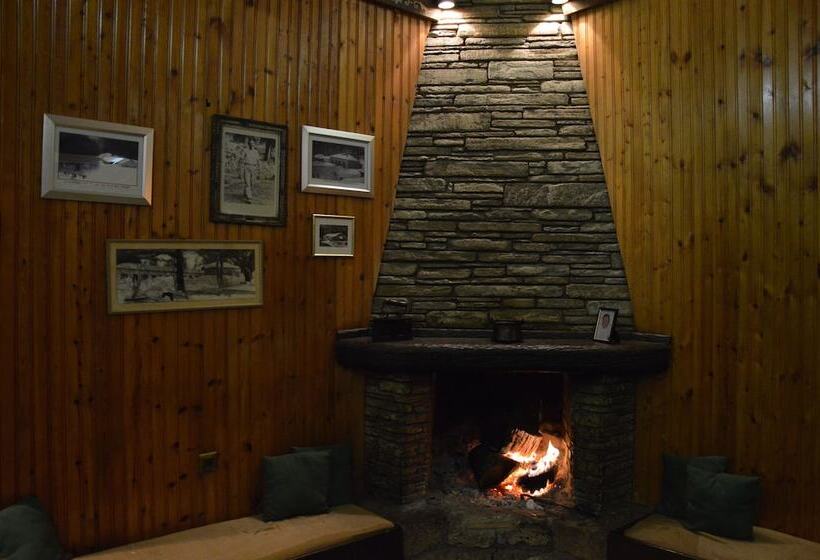 בית מלון כפרי Hani Zisi