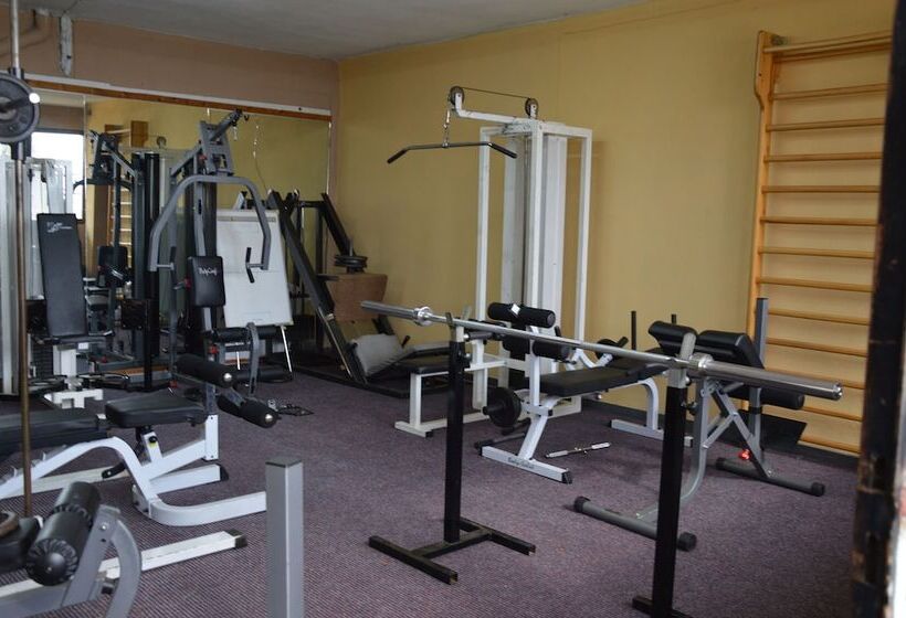 בית מלון כפרי Hani Zisi