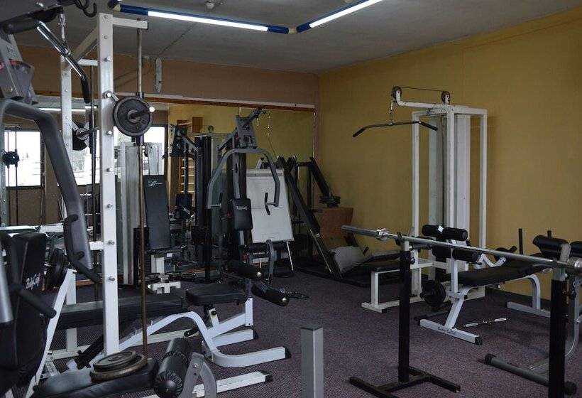 בית מלון כפרי Hani Zisi