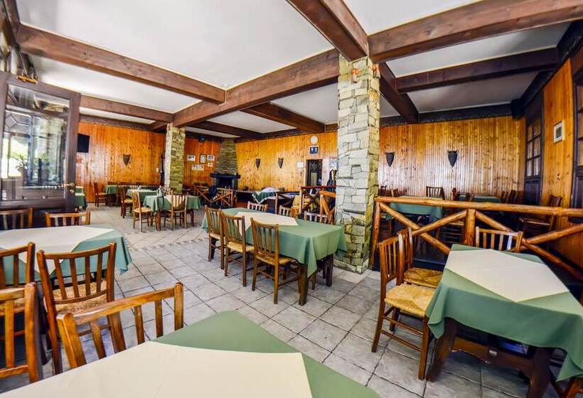 בית מלון כפרי Hani Zisi