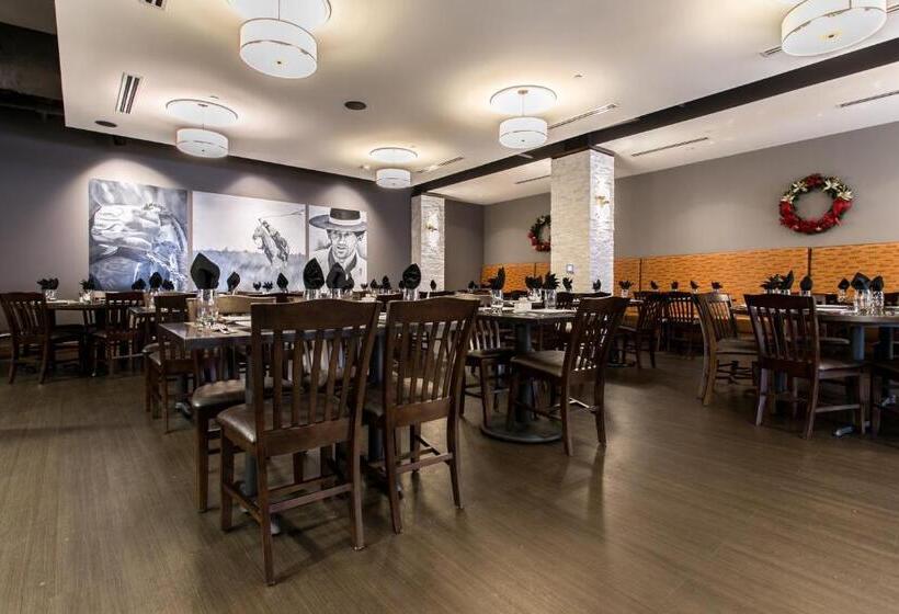 Holiday Inn Hotel & Suites Chattanooga, An Ihg