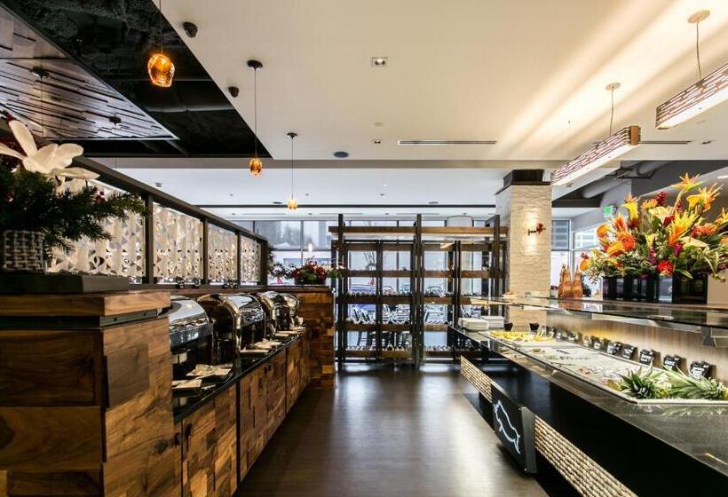 Holiday Inn Hotel & Suites Chattanooga, An Ihg