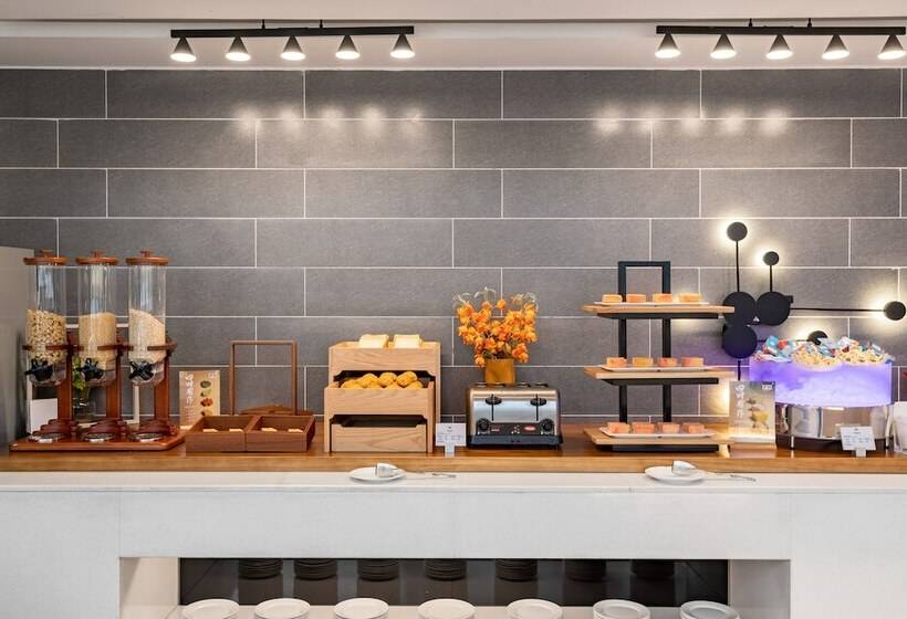 فندق Holiday Inn Express Shenyang North Station, An Ihg