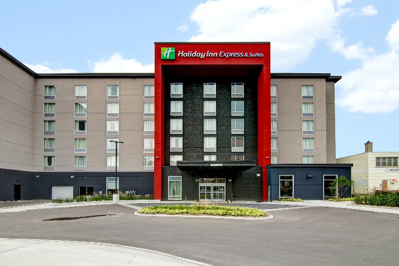 فندق Holiday Inn Express & Suites Oshawa Downtown   Toronto Area, An Ihg
