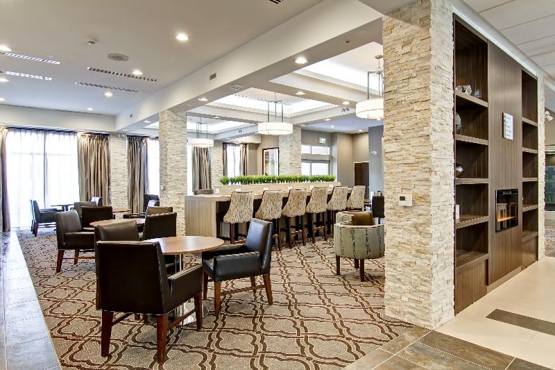 فندق Holiday Inn Express & Suites Oshawa Downtown   Toronto Area, An Ihg