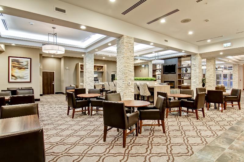 هتل Holiday Inn Express & Suites Oshawa Downtown   Toronto Area, An Ihg