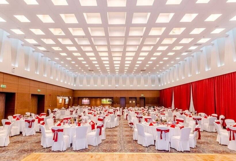 هتل Holiday Inn Ulaanbaatar, An Ihg