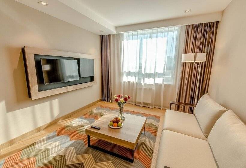 هتل Holiday Inn Ulaanbaatar, An Ihg