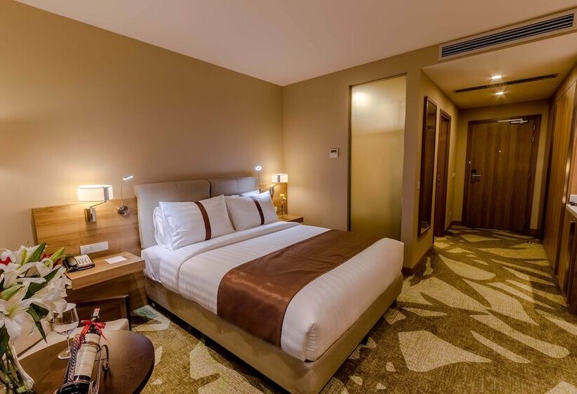 هتل Holiday Inn Ulaanbaatar, An Ihg