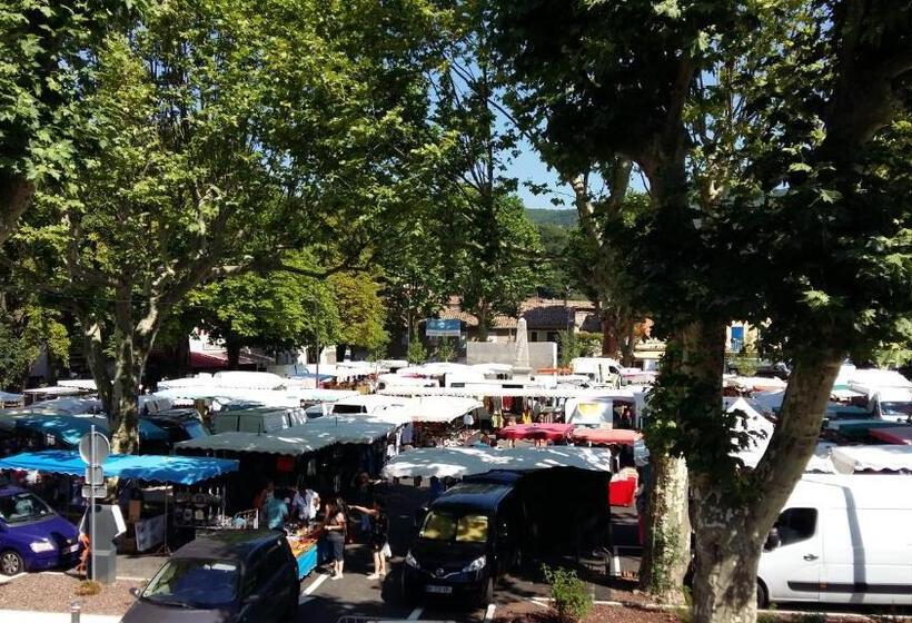 ホテル Hôtel La Gravenne