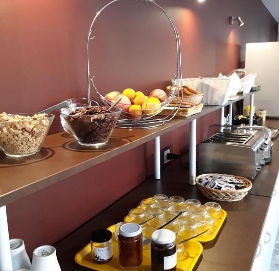 ホテル Hôtel La Gravenne