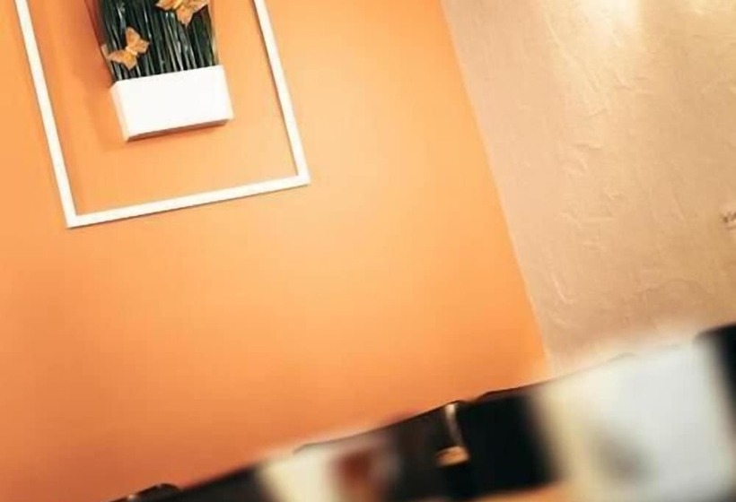 فندق Hôtel Restaurant Le Lion D Or