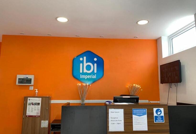 Отель Imperial Salford