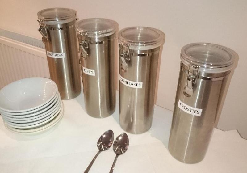 酒店 Livingston Lodge