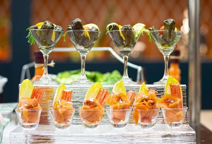 Отель Makkah Al Aziziah