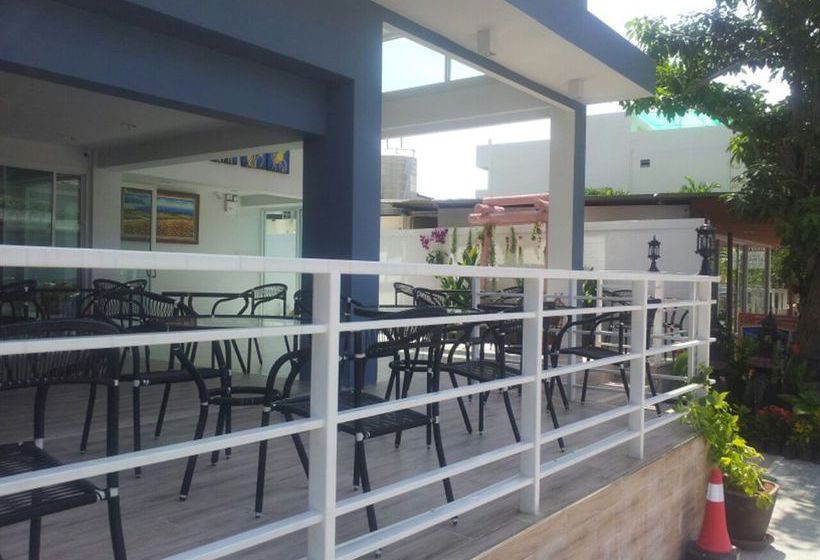 בית מלון כפרי Nantra Huahin