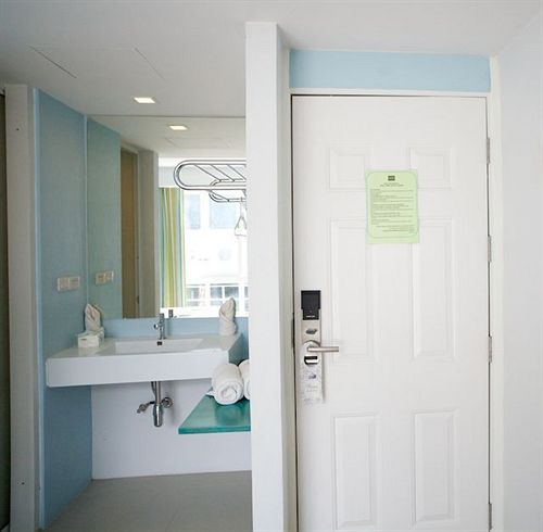 בית מלון כפרי Nantra Huahin