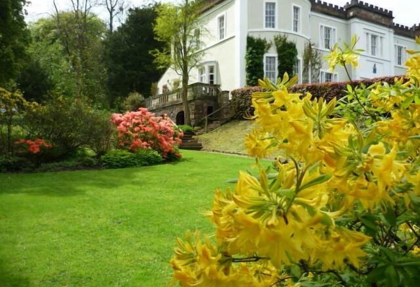 Отель Overwater Hall