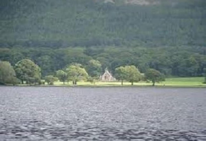 Отель Overwater Hall