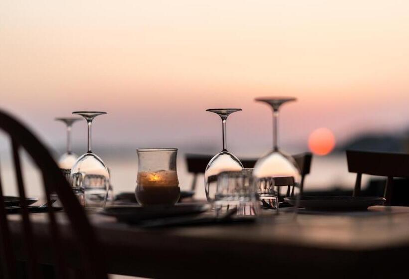 בית מלון כפרי Pheia, Vriniotis Resorts