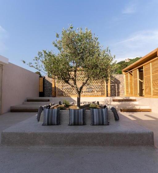 בית מלון כפרי Pheia, Vriniotis Resorts