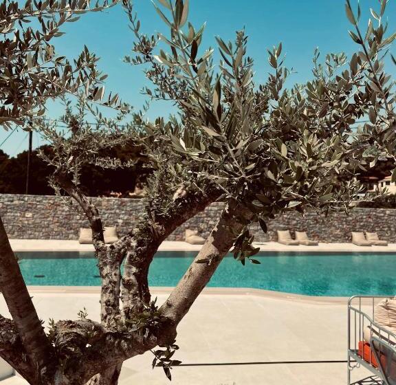 בית מלון כפרי Pheia, Vriniotis Resorts