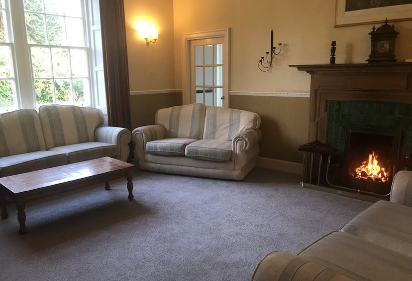 Отель Point Napier States