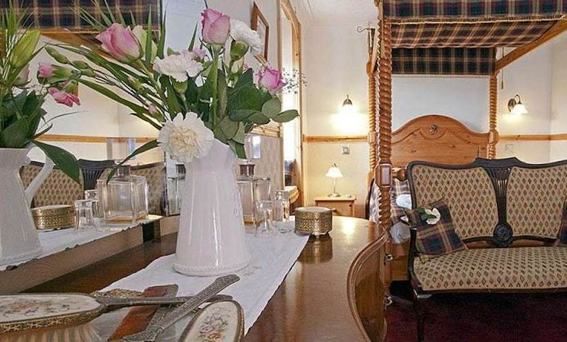 Отель Point Napier States